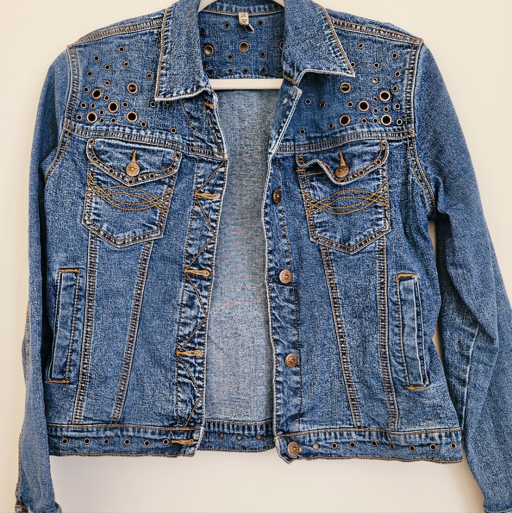 Detailed Denim Jacket